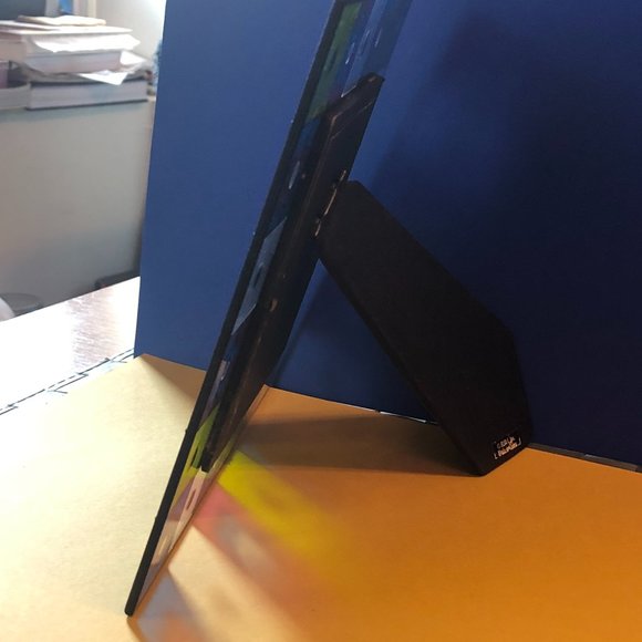 Vintage Picture Frame - for 3.75" x 3.75" Photo - 7" x 7" Overall - Picture 3 of 3